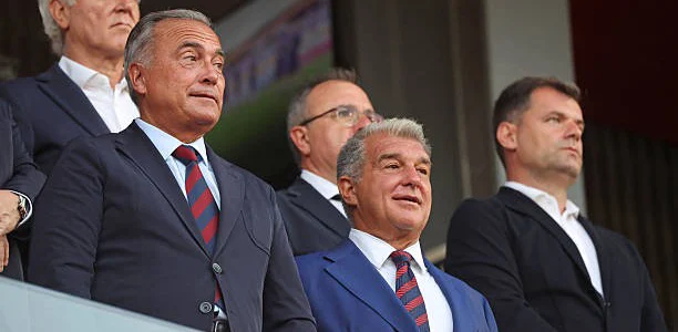 برشلونة يحسم موقفه من فيرمين لوبيز.. يوستي: “سعداء جدًا به”